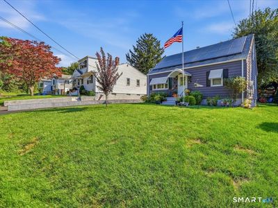 87 Beechwood Avenue