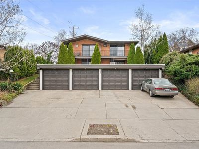 1630 E South Riverton Ave