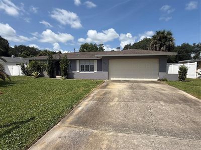 732 LUCERNE CIRCLE