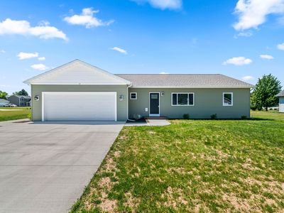 15 Michael Dr