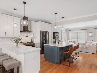 105 Hunting Hill Dr