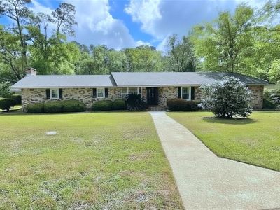 1118 Carre Dr W