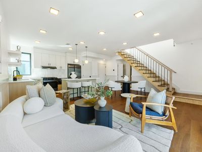 262 New York Ave #404