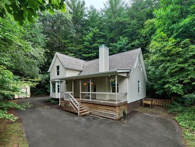 4107 Twiggs Dr