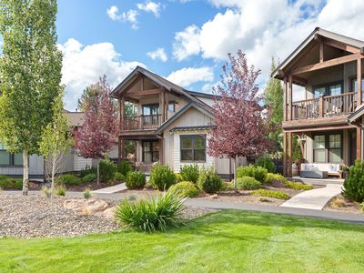19737 SW River Camp Ln