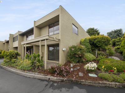 6900 SE Riverside Dr APT 22