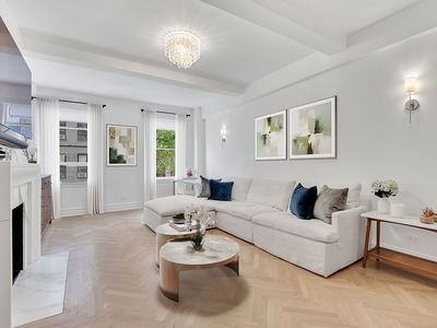 162 E 80th St APT 2A