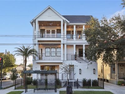 2435 Napoleon St #3A