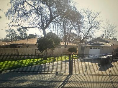 940 Rivera Dr