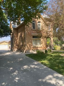 444 S Main St