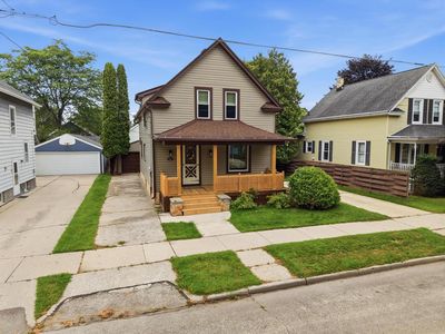 851 N 10th STREET