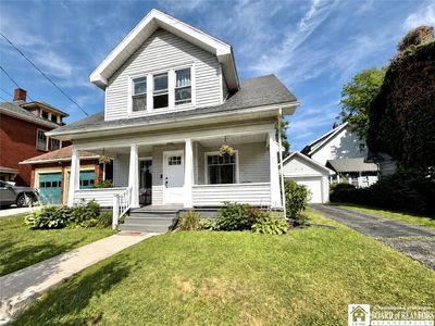 9 McDaniel Ave