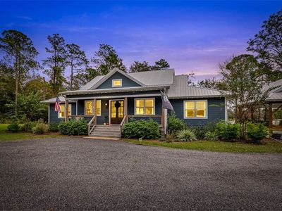 225 Maryanne Lake Cir