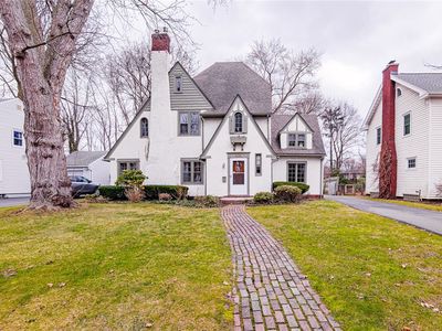 616 Hillside Ave