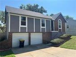 Property at 9201 E 90th Ter, Kansas City, MO