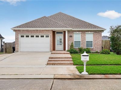 4516 Lamarque Dr