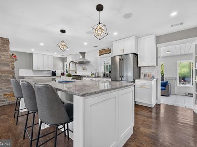 8001 Mills Manor Ct