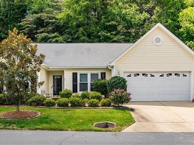 5 Iron Carriage Ct APT D