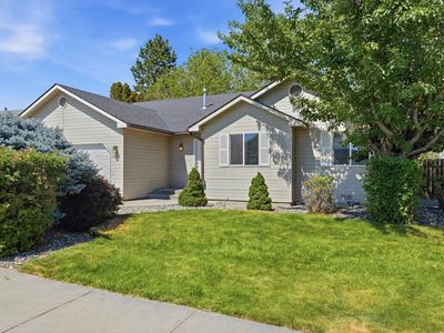 1412 W 24th Loop