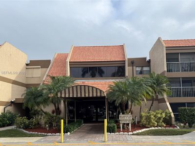 240 Lakeview Dr APT 308