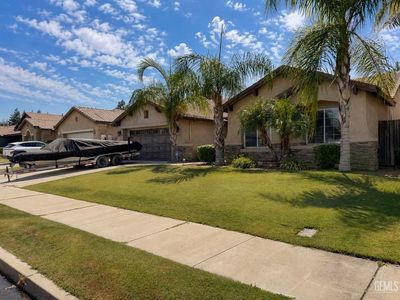 11107 Snowcreek Falls Ave