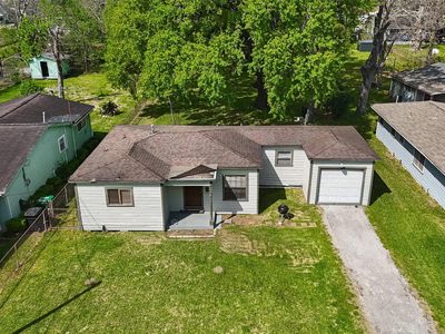 4109 Woolworth St
