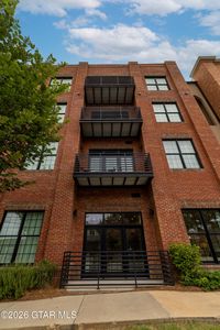 509 University Dr #102