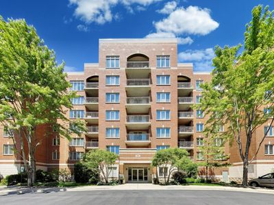 390 S Western Ave APT 201
