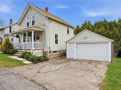 118 Bellevue Ave