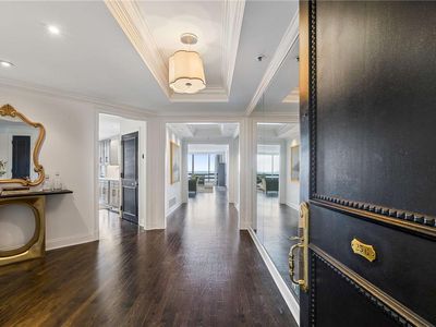 2660 Peachtree Rd NW APT 25G