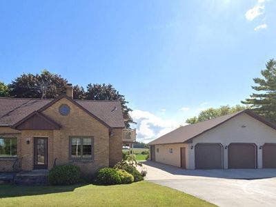 W4001 State Highway 32