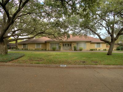 6947 Desco Dr