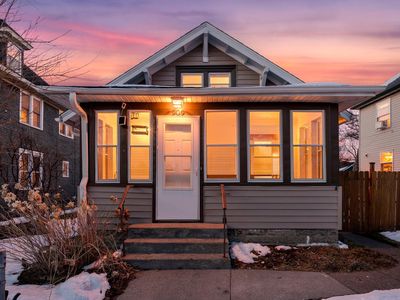 909 Saint Anthony Ave