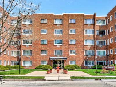 222 Madison St UNIT 302