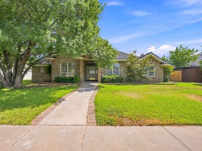 5701 Greenridge