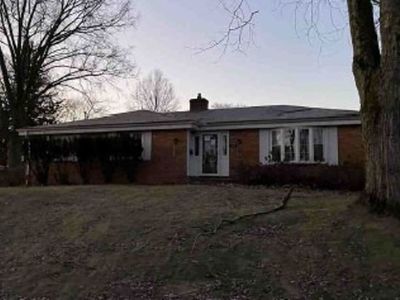 337 Canterbury Dr