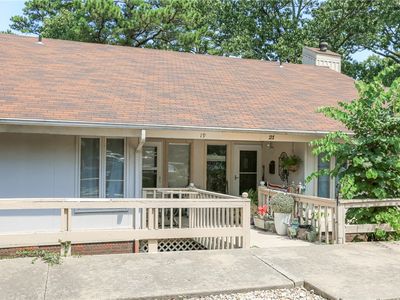 19 Britten Cir