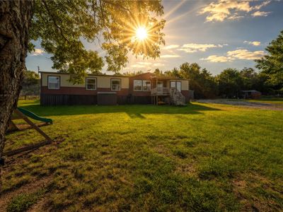 320 Valley Lake Ct