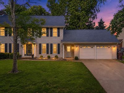 9 Carriage Way W