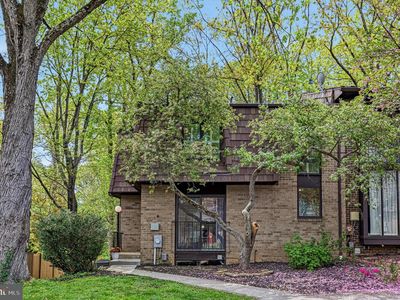 8042 Inverness Ridge Rd