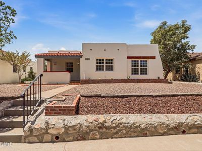 2037 Crescent Cir