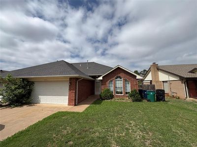 2631 Silvertree Dr