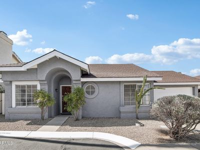1029 E ANNETTE Drive