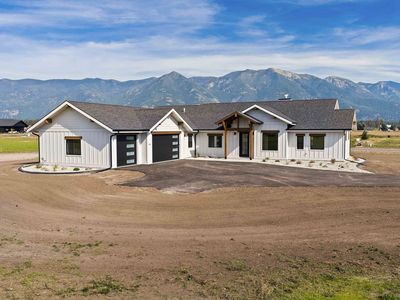 2046 Homestead Trl