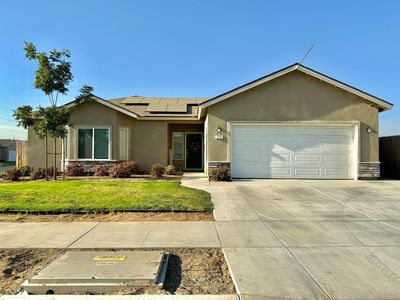 772 W Pin Oak Avenue