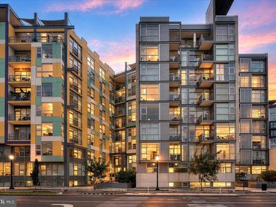 929 Florida Ave NW APT 8002