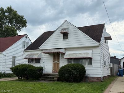 4431 Redfern Rd