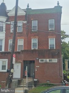1416 W Allegheny Ave