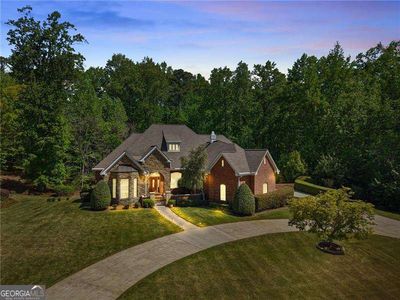 4332 Stratford Dr