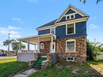 236 E Center St